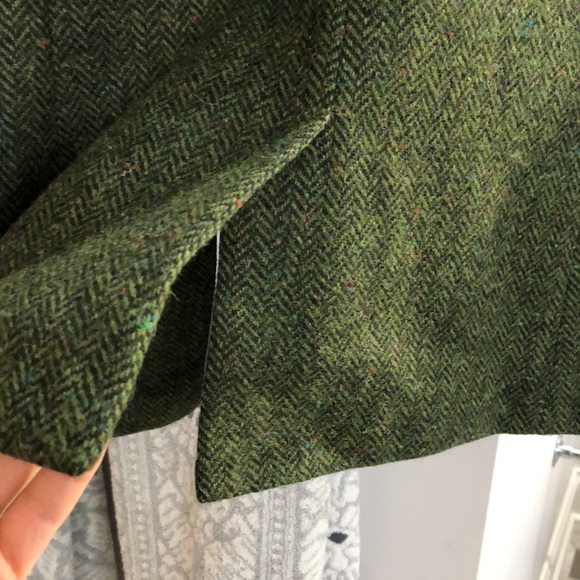 J Crew blazer. Like new. Fully lined. Size 0 - Picture 6 of 6